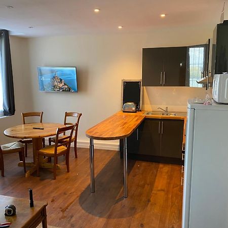 Chambres D'Hotes Autour De La Rose องเฟลอร์ ภายนอก รูปภาพ