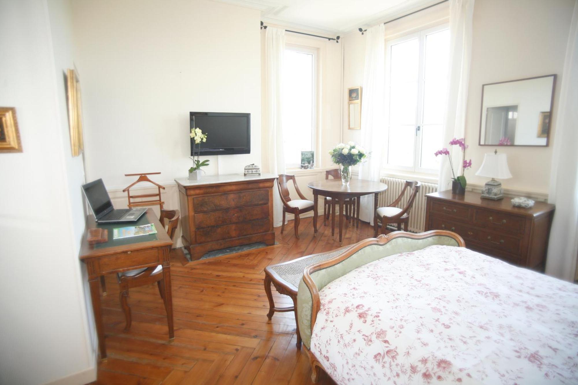 Chambres D'Hotes Autour De La Rose องเฟลอร์ ภายนอก รูปภาพ